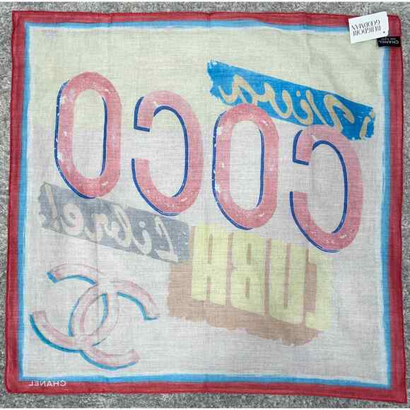 Chanel 17C Coco Cuba CC Pink Graffiti Cotton Bandana Handkerchief Scarf Wrap - Picture 8 of 10